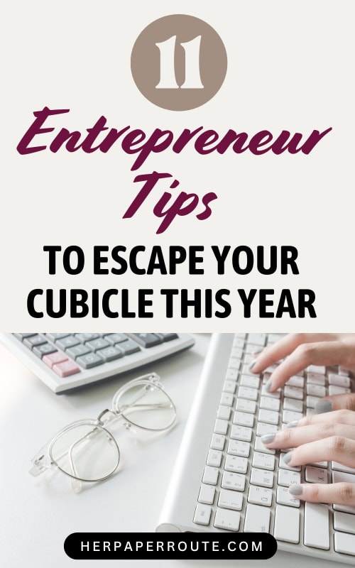 woman typing on computer utilizing the best entrepreneur tips to help you quit your job