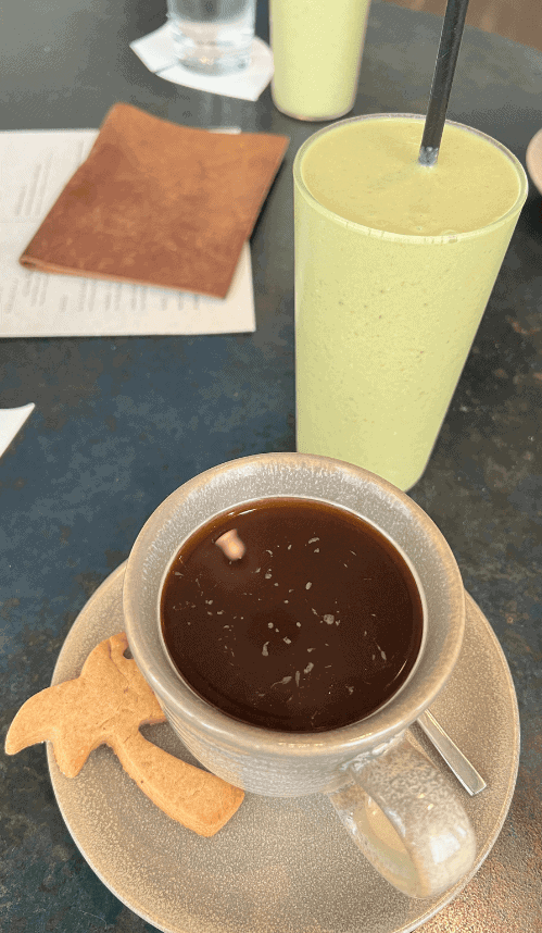 Honest Santa Monica Proper Hotel Review 10 close up of coffee and smoothie at palma santa monica