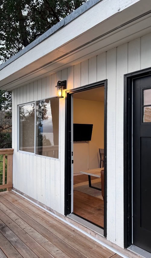 Cottage Weekend Ideas: Escape to The Tides on Pender Island 4 cozy cabin in the woods Tides Pender island review