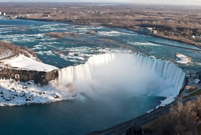 Visiting Canada in April: Things to do in Canada in April 8 Niagara-in-winter-canada