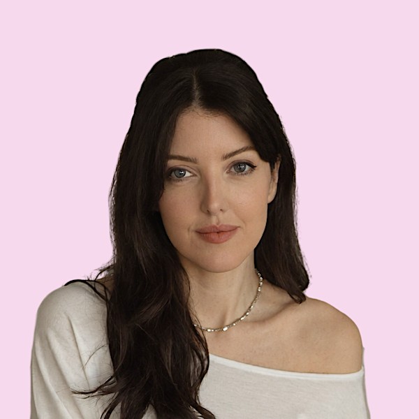 chelsea clarke_founder of HerPaperRoute