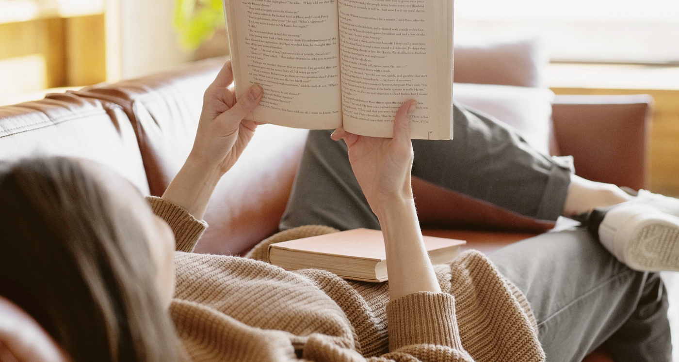 20 Year old Business Strategy Book 'Ready, Fire, Aim' Still Holds Value In Today's Creator Economy 40 woman reading ready fire aim book review business strategy book that holds up after 20 years