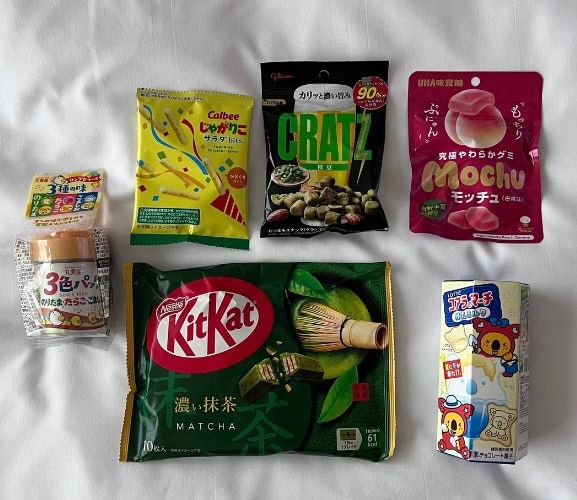JW Parq Vancouver Review 5 Japanese treats from Daruma - Japanese Convenience Store at JW Parq Vancouver